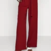Pantalon Classique - 303 - Dark Red