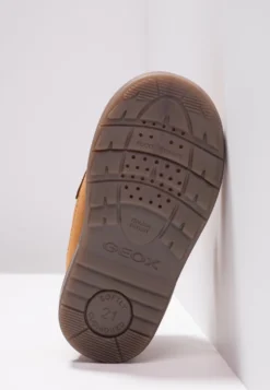 Geox Hynde Boy Wpf - Bottes De Neige - Biscuit -Triumph Boutique 128e7ab349f045cc94e8839b6a6bcc68