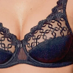 Triumph Boutique -Triumph Boutique 263869011 zoom prd 3s 1140x1140