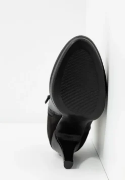 Anna Field Bottines À Talons Hauts - Black -Triumph Boutique 56b5a66b105442a5b8a738db18b84615 scaled