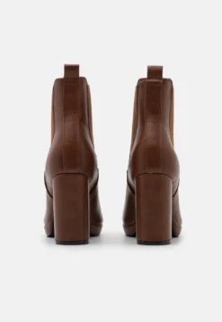 Anna Field Bottines À Talons Hauts - Cognac -Triumph Boutique 5f219c41f05f42f5b8a3e8ff9ef7991c scaled