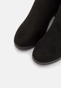 Anna Field Cuissardes - Black 11 Anna Field Cuissardes - Black -Triumph Boutique 74b0fa3db1c44b34b1a3b7f95e5c0ccb scaled