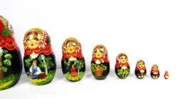 Poupées Russes Matriochka Authentiques En Bois 10 Pièces Peintes à La Main -Triumph Boutique 7bd0af753abd9f6f283392f76e5e8875 awqwh5r dc2a220