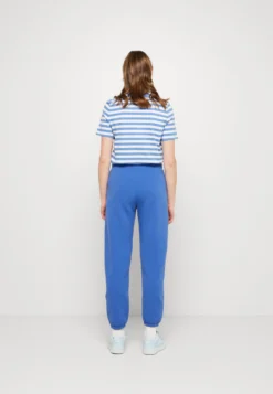 Ugg Daniella - Pantalon De Survêtement - Azul -Triumph Boutique 80fd633e3e294f44ab25017b54250e26 scaled