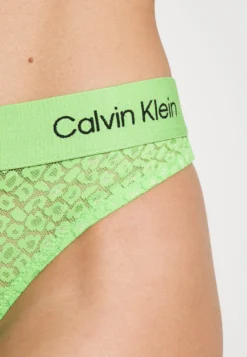 CALVIN KLEIN UNDERWEAR Modern Thong - String - Fabulous Green -Triumph Boutique 81efd2cc319443ae9c3451069fe81312 scaled