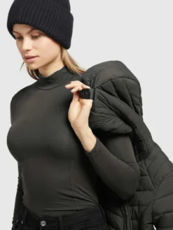 Khujo Manteaux Dhiver Manteau D’hiver Nita Femme Kaki -Triumph Boutique 874797e76734a3e7276ad82a68da5b78 scaled