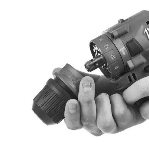 Perceuse-visseuse à Percussion 12V Milwaukee M12 FPDXKIT-202X + 2 Batteries 2Ah + Chargeur + HD-BOX - 4933464138 2 Perceuse-visseuse à Percussion 12V Milwaukee M12 FPDXKIT-202X + 2 Batteries 2Ah + Chargeur + HD-BOX - 4933464138 – Image 2