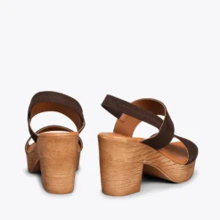 PLATEFORME - Sandale Avec Plateforme CAFÉ Et Brides -Triumph Boutique DSC 4580