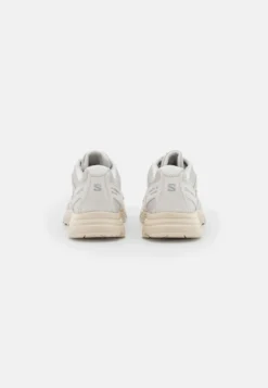 Salomon X Mission 4 - Baskets Basses - Lunar Rock/Rainy Day/Blazing Orange 9 Salomon X Mission 4 - Baskets Basses - Lunar Rock/Rainy Day/Blazing Orange -Triumph Boutique a9dafa62fdef41a3b5b957de96753c1d scaled