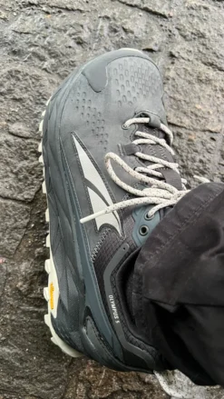 Altra - Olympus 5 Hike Low GTX - Chaussures De Randonnée -Triumph Boutique altra olympus 5 hike low gtx wanderschuhe 4f516d0f79451073865edf946f68f372 1