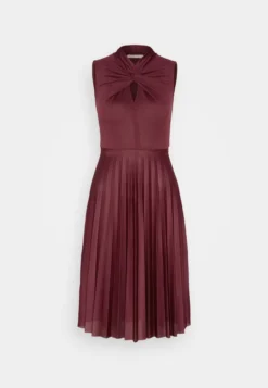 Anna Field Robe En Jersey - Bordeaux 10 Anna Field Robe En Jersey - Bordeaux -Triumph Boutique b02a963834604a48a56a7c4b9ecb6147 scaled