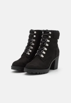 Winter Boot - Bottines À Plateau - Black -Triumph Boutique c0c9b76e27814bf19d672b7951d731b5 scaled