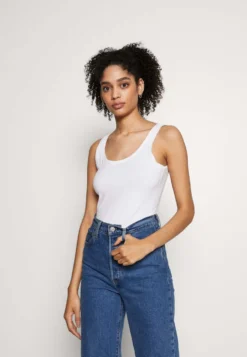 Anna Field Basic Tank 3Er Pack - Débardeur - Black White Mottl -Triumph Boutique c5e00bee51f34885b79d2038c3e4542b scaled