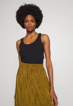 Anna Field 2 Pack - Débardeur - Black -Triumph Boutique d94d66f7c07347b6889fb6b45edee58a scaled