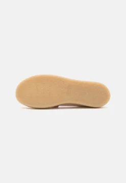 Clarks Barleigh Low - Baskets Basses - Pale Peach 10 Clarks Barleigh Low - Baskets Basses - Pale Peach -Triumph Boutique fa691900785a493b914dbfdb5403564d scaled