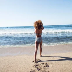 Slip De Bain Classique Freya RUN WILD Black -Triumph Boutique slip de bain classique freya run wild black 10 1140x1140